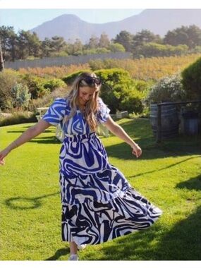 chinese dress ladies Emese Floral Pleated Maxi Dress